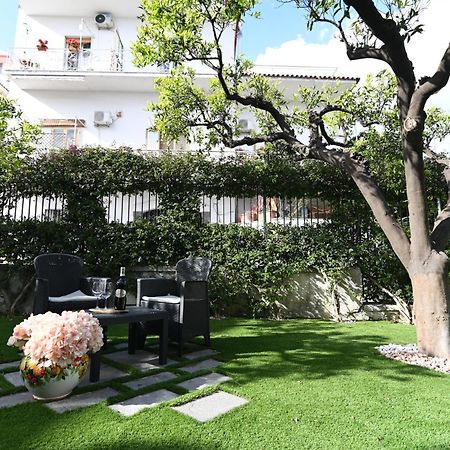 Slopes Suites And Spa Boscotrecase エクステリア 写真